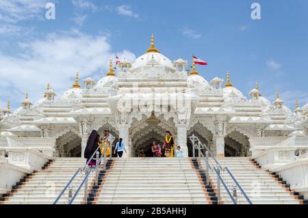 Tourists at Shri Swaminarayan Mandir, Bhuj, Kutch, Gujarat, India Stock Photo