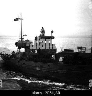 Kriegsfischkutter KFK 39 Deutsche Kriegsmarine / Germany Navy War Fishing Cutter Stock Photo