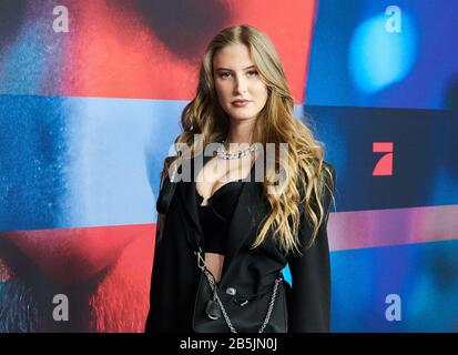 Berlin, Germany. 08th Mar, 2020. Laura, Germanys Next Topmodel 2020, comes to the premiere '9 days awake' of the ProSieben blockbuster. Credit: Annette Riedl/dpa/Alamy Live News Stock Photo