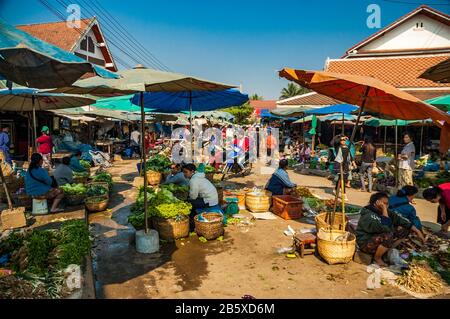 Scene of the main produce market in Luang Prabang, Phousi Market. Laos. Stock Photo