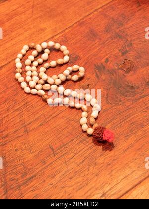 How to Chant on Beads? Chanting Hare Krishna mantra on beads - Tulsi Mala