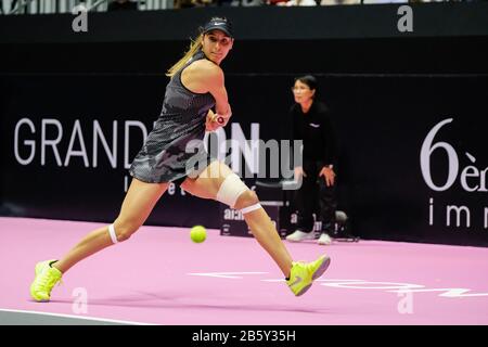 On 06/03/2020, Gerland, Lyon, Auvergne-Rhône-Alpes, France. First edition of the women's tennis tournament 'l'Open 6ème Sens' at the Palais des Sports Stock Photo