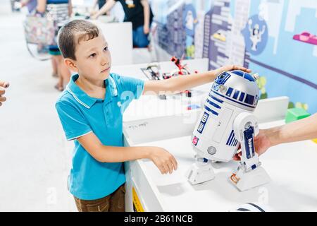 ULTRA MALL, UFA, RUSSIA, 21 AUGUST, 2017: Legendary robot from the movie Star Wars R2D2 Stock Photo