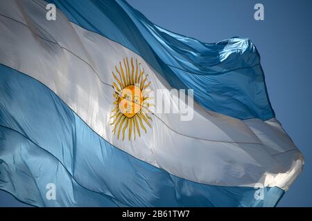 Buenos Aires, Deutschland. 20th Sep, 2019. The Argentine flag flies in front of the Presidential Palace in Buenos Aires. | usage worldwide Credit: dpa/Alamy Live News Stock Photo