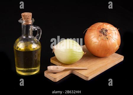 Onion syrup for colds and flu. A natural drug that kills respiratory