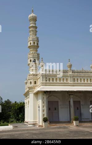 Srirangapatna, Karnataka, India, November 2019, Small masjid or mosque near the Gumbaz, Muslim Mausoleum of Sultan Tipu and his Relatives Stock Photo