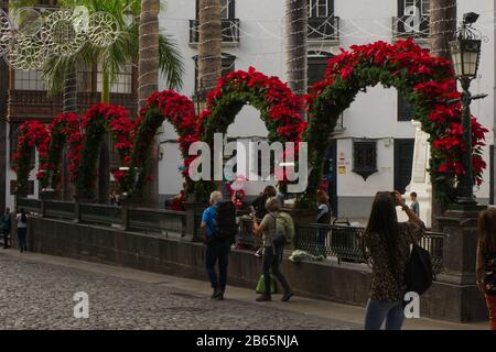 Shopping street (Alvarez de Abreu) and Plaza de España in Santa Cruz, La Palma, Canary Isles. With Christmas decorations. Stock Photo