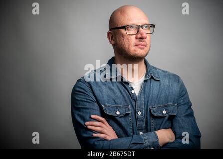 10 March 2020, Berlin: Andre Voigt, blogger, podcast and sports expert ...