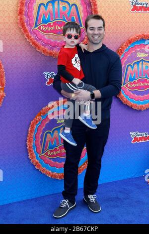 Burbank, CA. 7th Mar, 2020. Jeff Meacham, son Hudson at arrivals for Disney Junior's MIRA, ROYAL DETECTIVE Premiere, The Disney Studios, Burbank, CA March 7, 2020. Credit: Priscilla Grant/Everett Collection/Alamy Live News Stock Photo