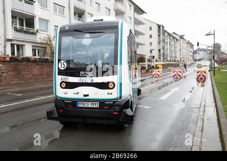 Electric autonomous vehicle testing pilot 2020 - Electric Autonomous Shuttle for You (EAST) by EasyMile, Mainkai, Frankfurt, Germany Stock Photo