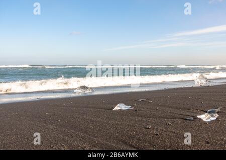 Ice and icebergs on Diamond Beach in southeast Iceland Stock Photo