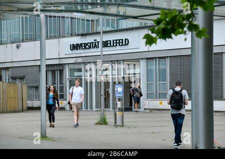 Universität Bielefeld, Universitätsstraße, Bielefeld, Nordrhein-Westfalen, Deutschland Stock Photo