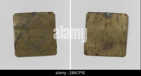 Siege of Amsterdam by Willem II, Prince of Orange-Nassau, NM NM-9828 Eenzijdige, vierkante plaquette met afgestompte hoeken en gat erin. Voorzijde: opschrift binnen lauwerkrans en omschrift. Keerzijde: blanco. Manufacturer : Plaats manufacture: Nederland Dating: 1650 Physical kenmerken: koper Material: koper Techniek: graveren (inkerven) Dimensions: l 7,5 cm.  × b 7,2 cm.  × g 335 cm.  Subject: Aanslag op Amsterdam (1650)Wanneer: 1650-07-30 - 1650-08-04 Stock Photo