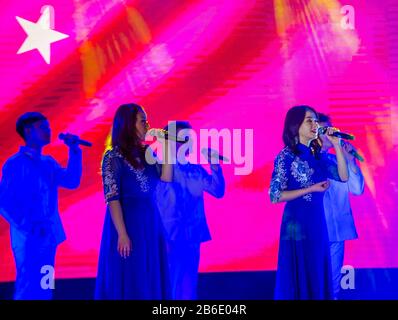 china chinese stage singers female women girls costume street Stock