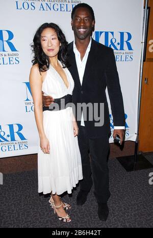 Sandra Oh and Isaiah Washington at The 23rd Annual William S. Paley Television Festival Presents 'Grey's Anatomy' at the Directors Guild of America in West Hollywood, CA. The event took place on Tuesday, February 28, 2006. Photo by: SBM / PictureLux All Rights Reserved - File Reference #33984-996SBMPLX Stock Photo