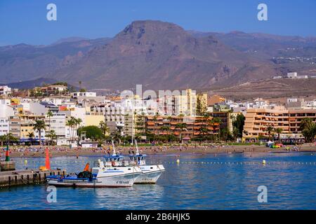 Port and Playa de los Cristianos, Los Cristianos, Tenerife, Canary Islands, Spain Stock Photo