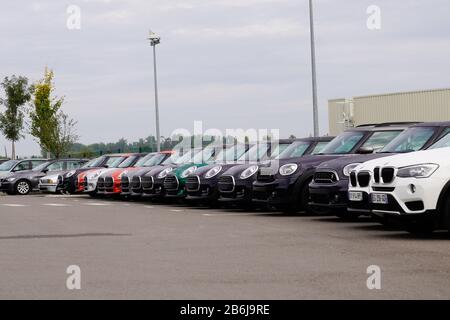 Bordeaux , Aquitaine / France - 10 27 2019 : Mini and bmw car are parked outside Cooper used car for sale dealership Stock Photo