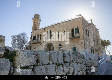 Nebi Samuel mosque in Palestinian village of nearly 220 inhabitants in the West Bank, within the Jerusalem Governorate Stock Photo