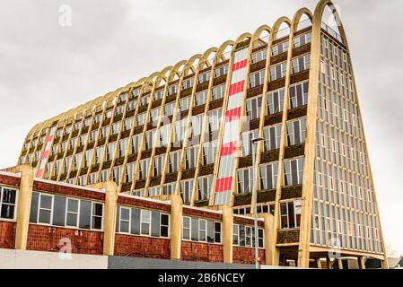 The University of Manchester's Hollings Building, aka The Toast Rack ...