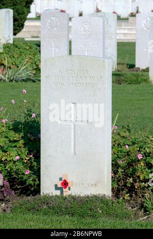 Tyne Cot Commonwealth War Graves Cemetery and Memorial to the Missing, near  Passendale, West Flanders, Belgium. Stock Photo