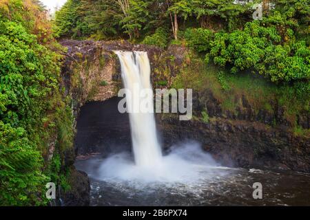 USA, Hawaii, Big Island, Rainbow Falls Stock Photo