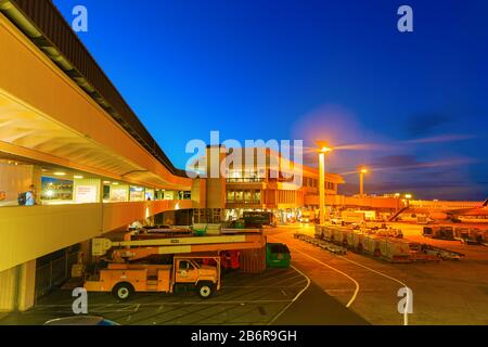 Honolulu, Hawaii, US - November 07, 2019: Honolulu International Airport of Honolulu at night. The airport is one of the 30 busiest airports in the Un Stock Photo