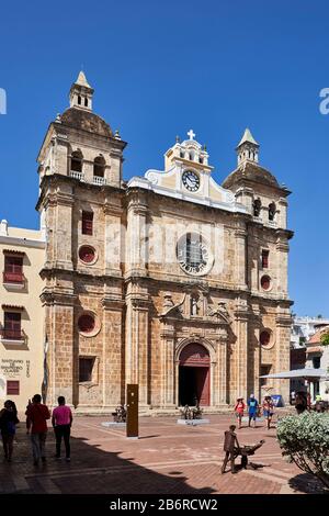 Iglesia de San Pedro Claver in Cartagena old town, Colombia Stock Photo