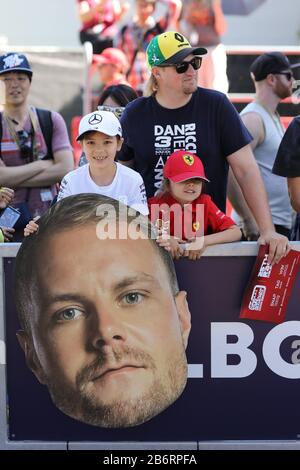 Melbourne, Australia. 12th March, 2020. Fans before the 2020 Formula 1 Australian Grand Prix Credit: Chris Putnam/ZUMA Wire/Alamy Live News Stock Photo