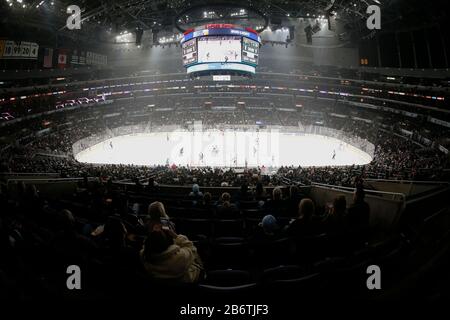 Los Angeles, California, USA. 11th Mar, 2020. People watch during a 2019-2020 NHL hockey game between Los Angeles Kings and Ottawa Senators in Los Angeles, on March 11, 2010. Credit: Ringo Chiu/ZUMA Wire/Alamy Live News Stock Photo