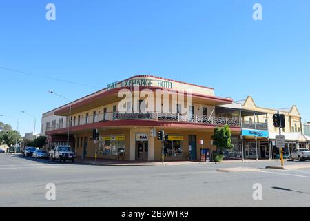 View of the historic Royal Exchange Hotel, 320 Argent Street, Broken Hill, New South Wales, NSW, Australia Stock Photo