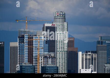 FIRST INTERSTATE TOWER DOWNTOWN LOS ANGELES CALIFORNIA USA Stock Photo ...
