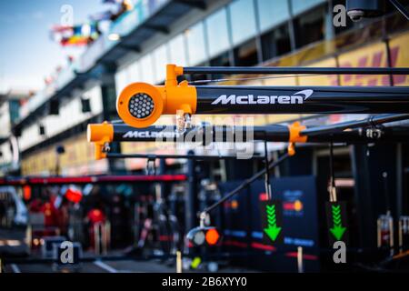 Melbourne, Australia. March 12, 2020: MELBOURNE, AUSTRALIA - MARCH 12 2020: Preparations for the 2020 Formula 1 Australian Grand Prix Credit: Chris Putnam/ZUMA Wire/Alamy Live News Stock Photo