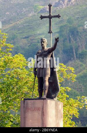 Statue of Pelagius of Asturias, known in Spanish as Pelayo at, Covadonga, Asturias, Spain.  Pelagius of Asturias, circa 685 - 737, Visigothic noble wh Stock Photo