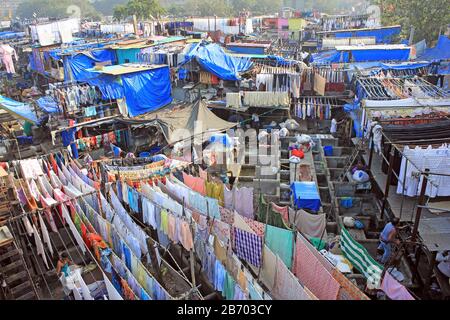 Mahalaxmi Dhobi Ghat an open air laundromat (lavoir) in Mumbai, India Stock Photo