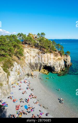 Plage de l'ile Vierge beach, Pointe de Saint-Hernot, Crozon peninsula ...