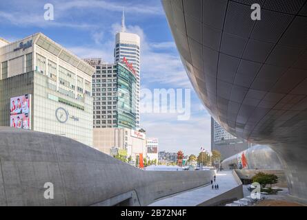 Dongdaemun Design Plaza, Seoul, South Korea Stock Photo