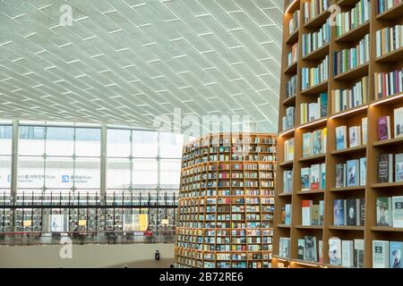 Starfield Library in COEX Mall, Seoul, South Korea Stock Photo