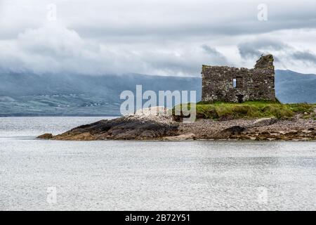 Ballinskelligs Castle on the Ring of Kerry in Ireland Stock Photo