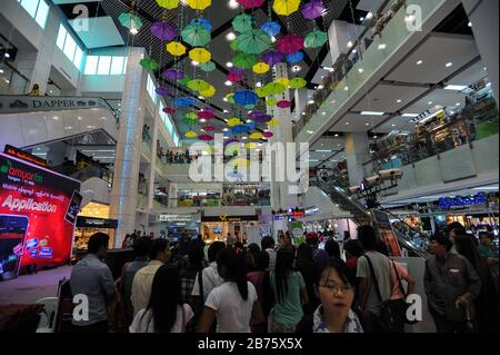 03.08.2013, Yangon, Yangon Region, Republic of the Union of Myanmar, Asia - A look at the Junction Square shopping centre in Yangon. [automated translation] Stock Photo
