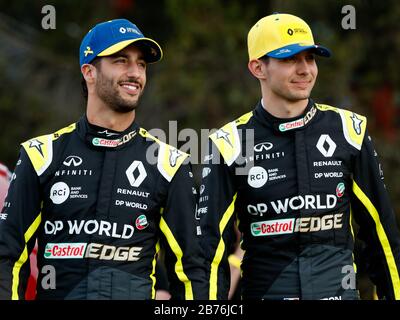 Daniel Ricciardo (AUS) and Esteban Ocon (FRA)  MELBOURNE, 11.03.2020, FORMULA 1, F1, AUSTRALIAN Formula One Grand Prix on March 20th 2020, Albert Park Stock Photo