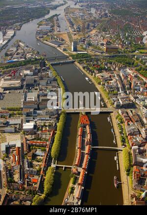 , city centre of Bremen at river Weser with Teerhof, 05.05.2011, aerial view, Germany, Bremen