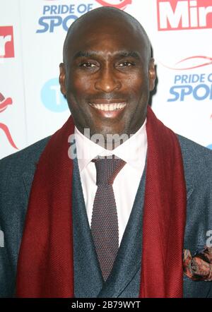 Nov 22, 2017 - London, England, UK - Pride of Sport Awards 2017, Grosvenor House Hotel - Red Carpet Arrivals Photo Shows: Sol Campbell Stock Photo