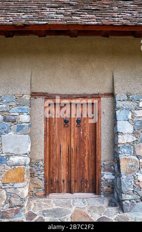 the-door-of-the-church-of-archangelos-michael-galata-village-troodos