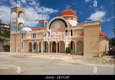 Agios Panteleimonas church – the beautiful representation of modern Byzantine style  architecture. Kakopetria village. Nicosia District. Cyprus Stock Photo