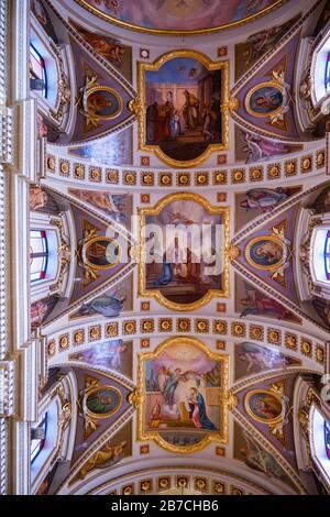 Ceiling with fresco paintings in Cathedral of the Assumption interior in Cittadella of Victoria in Gozo, Malta Stock Photo