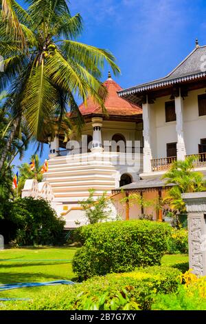 Asia Sri Lanka Kandy Sinhala Central Province ancient capital entrance path Sri Dalada Maligawa Temple of the Sacred Tooth Relic Buddhist Buddhism Stock Photo