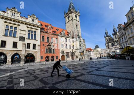 Prague, Czech Republic. 16th Mar, 2020. The Old Town Square in Prague, Czech Republic, without usual crowds of tourists is seen on March 16, 2020. The government has banned a free movement of people all over the Czech Republic due to the further coronavirus spread as of midnight on March 15 until 6:00, March 24. Credit: Vit Simanek/CTK Photo/Alamy Live News Stock Photo