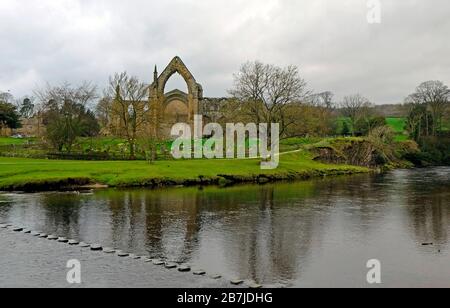 Bolton Abbey Priory River Wharfe Wharfedale Skipton North Yorkshire England Europe Stock Photo