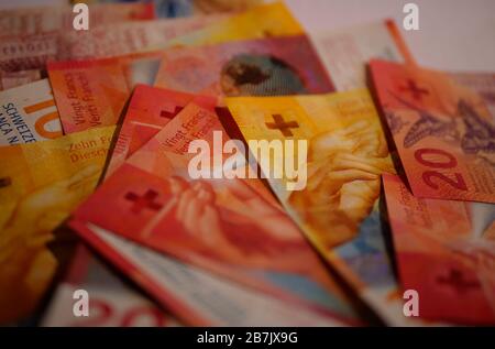 Swiss franc, Close up of 20 and 10 Swiss franc currency Stock Photo