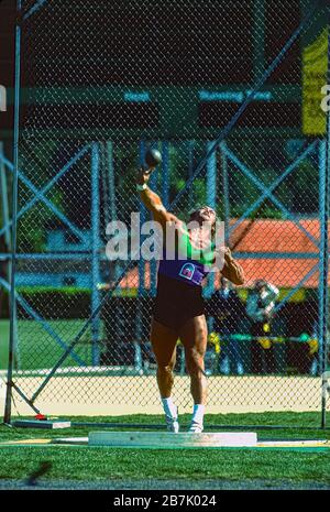 Al Feuerbach (USA) competing in the shot put at the 1978 Prefontaine Classic. Stock Photo